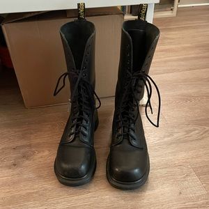 Vintage 90’s Made In England Dr. Martens